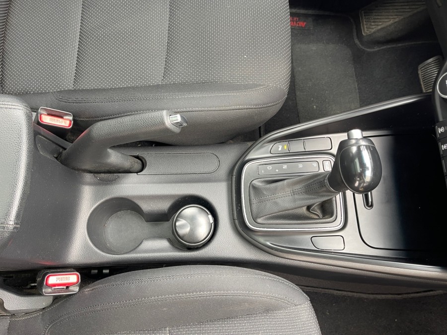 KIA d'occasion CARENS 1.7 CRDI 141 ACTIVE DCT 7P de 2016 La Flèche
