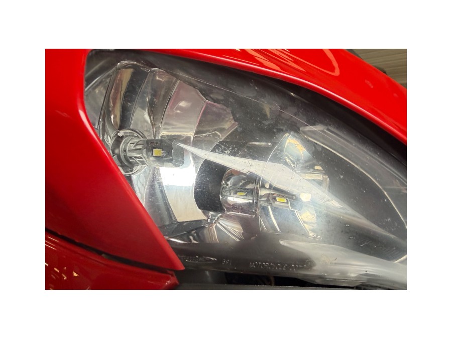 DUCATI d'occasion MTS1200 1200 - Amortisseur ohlins de 2011 Salon de