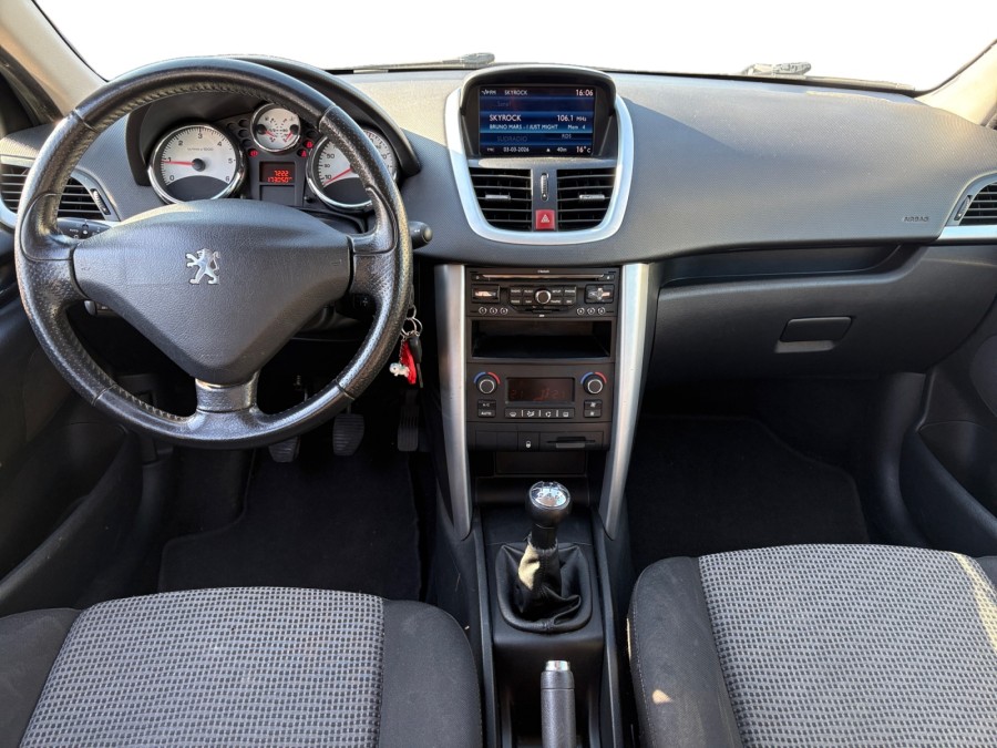 PEUGEOT d'occasion 207 1.4 HDI 70 URBAN de 2010 Orgeval Verneuil (78)﻿