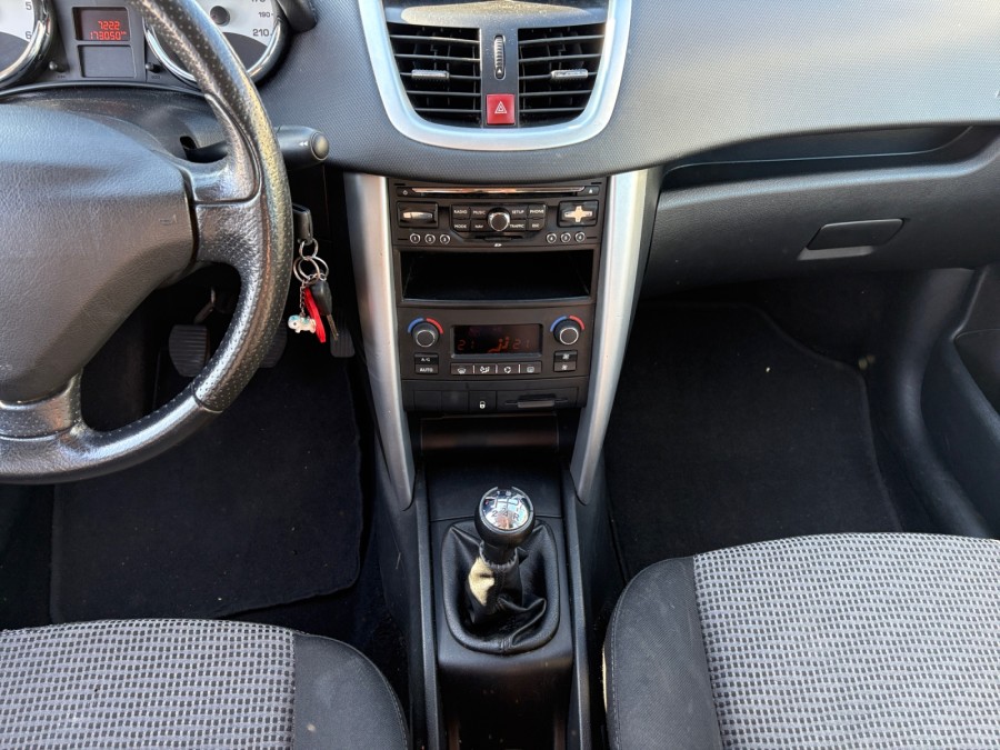 PEUGEOT d'occasion 207 1.4 HDI 70 URBAN de 2010 Orgeval Verneuil (78)﻿