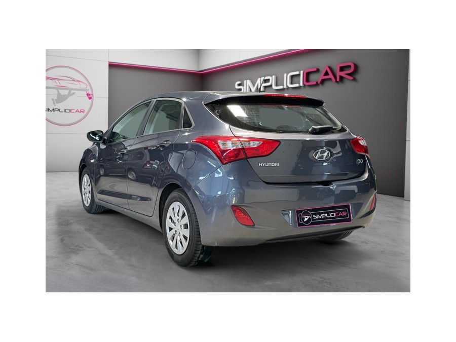 HYUNDAI d'occasion I30 1.6 CRDI 110 BLUE DRIVE  INITIA de 2016