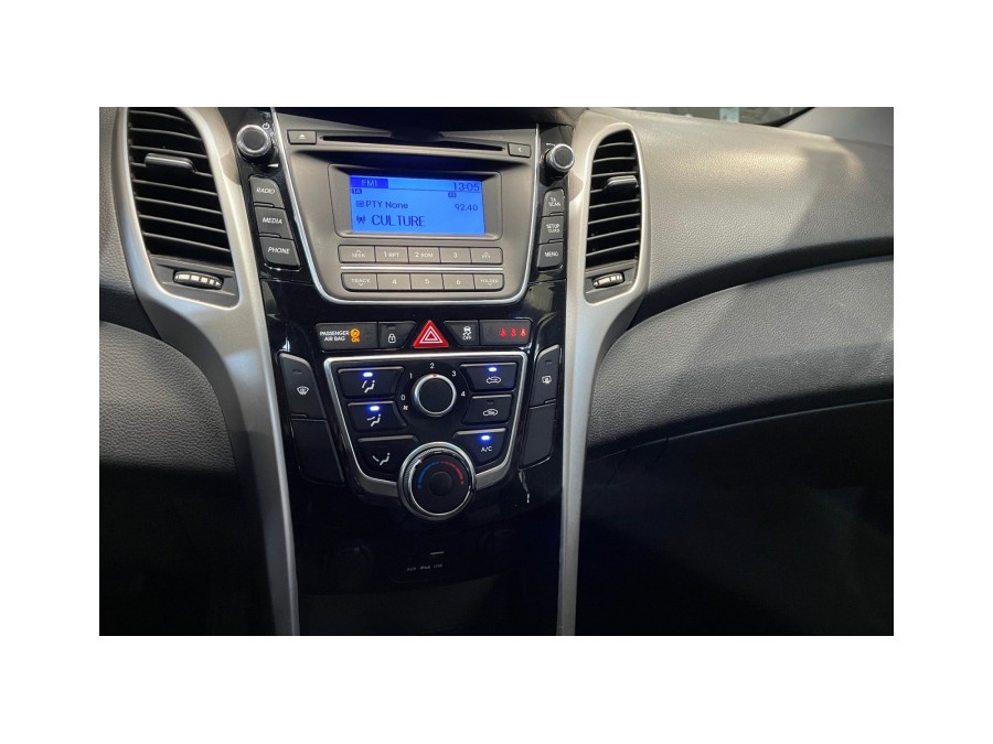 HYUNDAI d'occasion I30 1.6 CRDI 110 BLUE DRIVE  INITIA de 2016