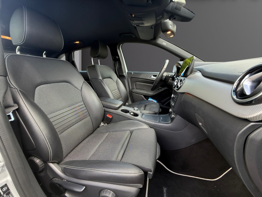 MERCEDES d'occasion CLASSE B B200 D 136 BUSINESS EXECUTIVE EDITION BA