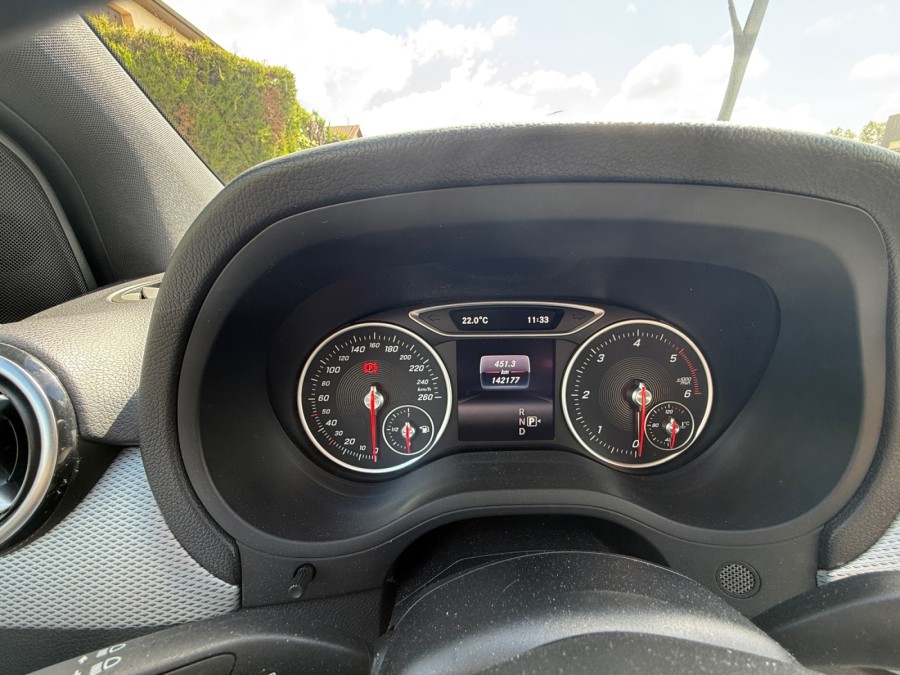 MERCEDES d'occasion CLASSE B B200 D 136 BUSINESS EXECUTIVE EDITION BA