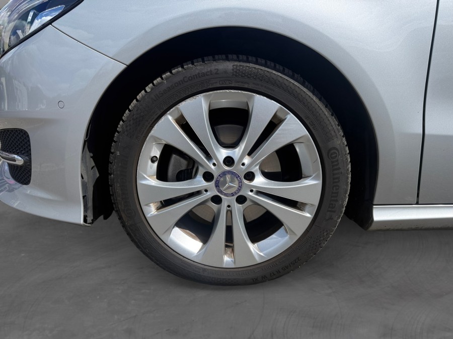 MERCEDES d'occasion CLASSE B B200 D 136 BUSINESS EXECUTIVE EDITION BA