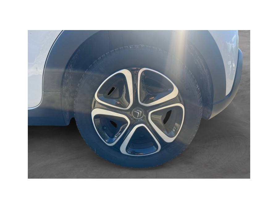 CITROEN d'occasion C3 1.2 PURE TECH 110 FEEL de 2018 Orgeval Verneuil