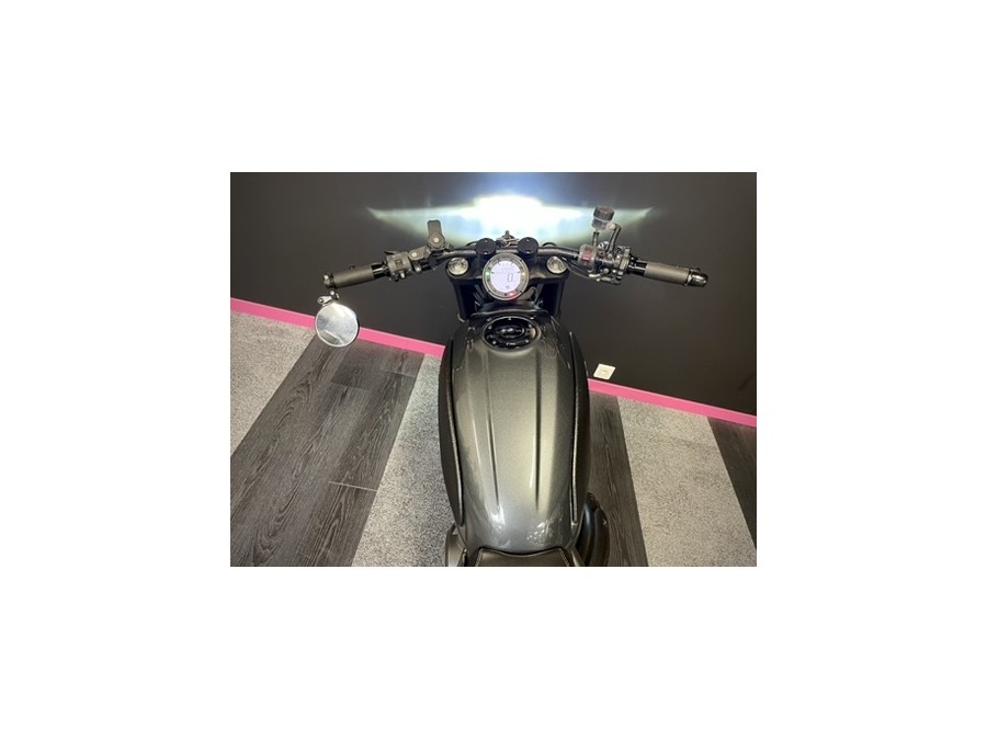 DUCATI d'occasion SCRAMBLER DUCATI SCRAMBLER CUSTOM de 2017 Lyon