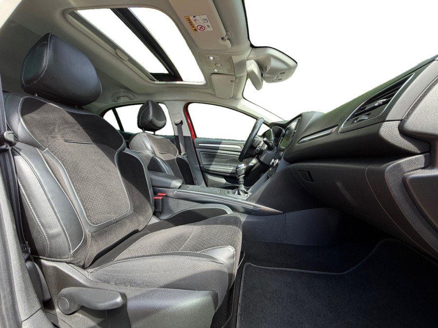 RENAULT d'occasion MEGANE 1.6 DCI 130 AKAJU de 2017 Orgeval Verneuil