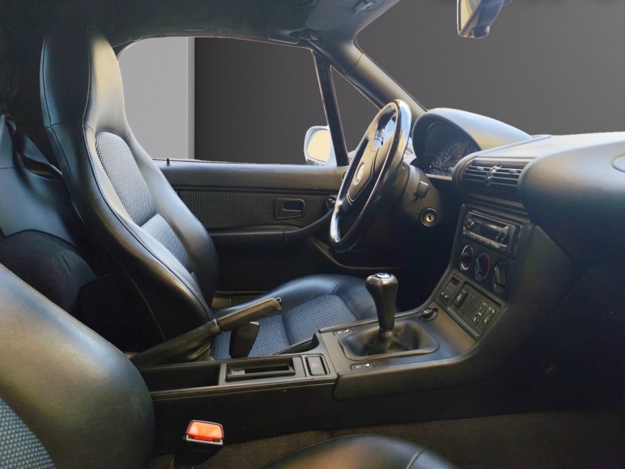 BMW d'occasion Z3 1.8 ROADSTER de 1996 Frejus (83)﻿