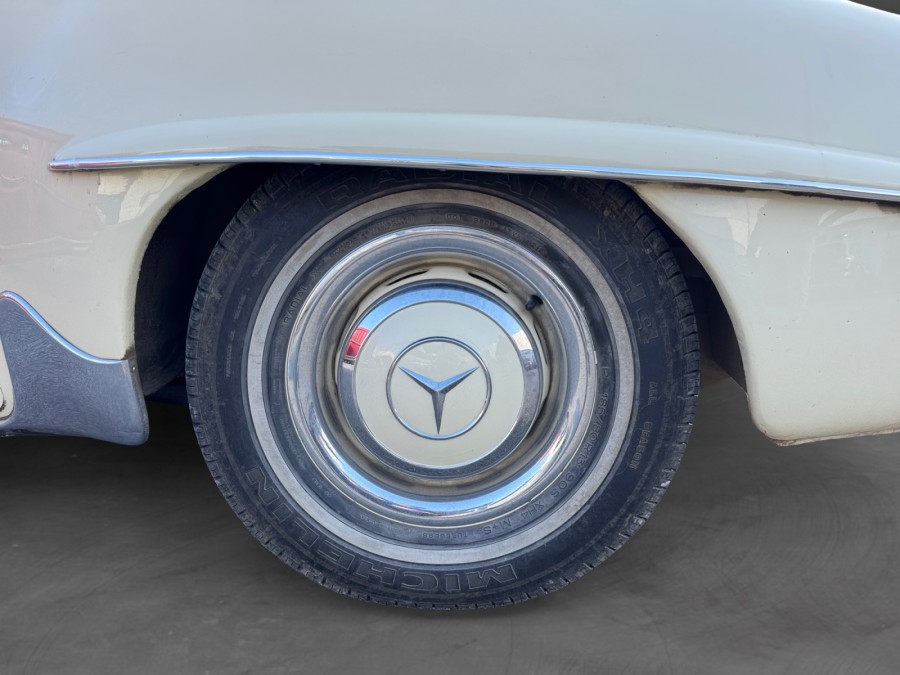 MERCEDES d'occasion CLASSE SL W121 de 1959 Frejus (83)﻿