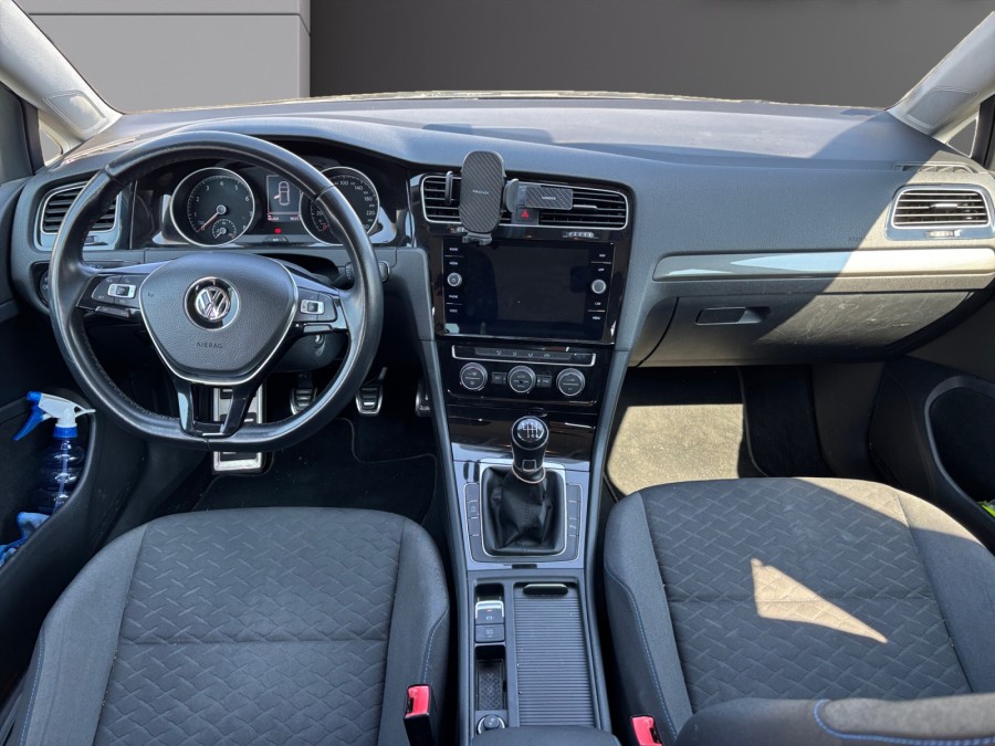 VOLKSWAGEN d'occasion GOLF 1.0 TSI 115 CONFORTLINE de 2019 Frejus