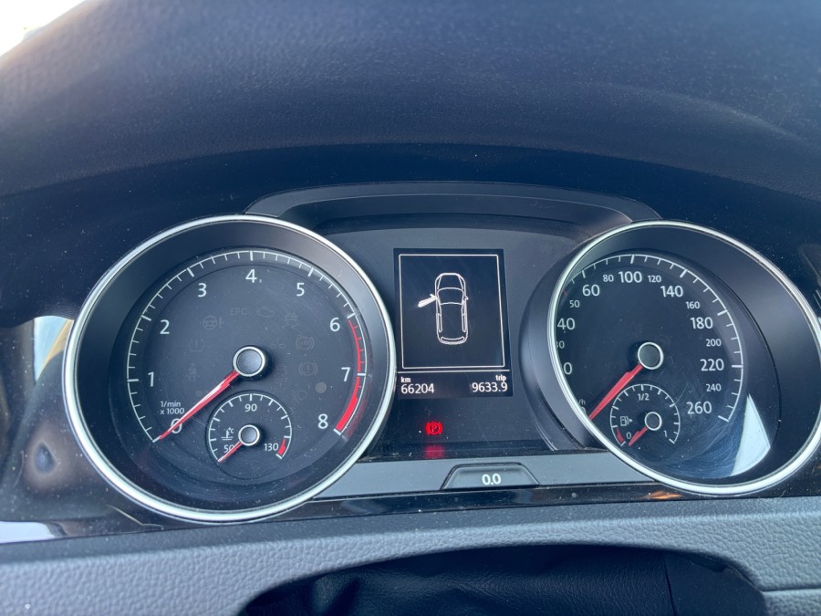 VOLKSWAGEN d'occasion GOLF 1.0 TSI 115 CONFORTLINE de 2019 Frejus