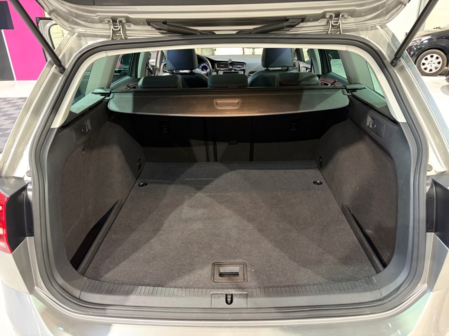 VOLKSWAGEN d'occasion GOLF SW 1.4 TSI 150 CARAT de 2014 Fontainebleau