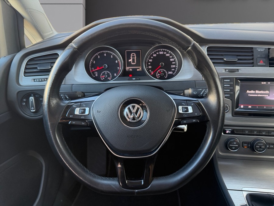 VOLKSWAGEN d'occasion GOLF 1.2 TSI 105 LOUNGE de 2013 Frejus (83)﻿