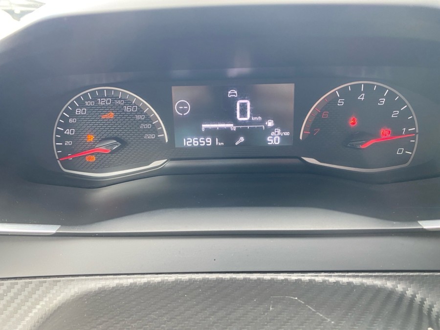 PEUGEOT d'occasion 208 1.5 BLUEHDI 100  BUSINESS de 2021 Troyes (10)﻿