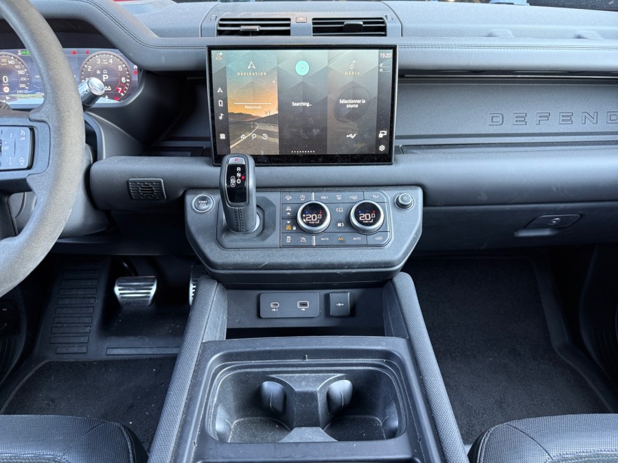 LAND ROVER d'occasion DEFENDER DEFENDER de 2025 Angers (49)﻿
