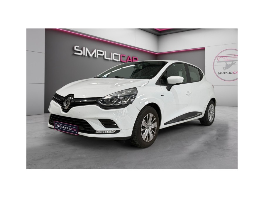 RENAULT d'occasion CLIO 1.2 16V 75 TREND de 2018 Magny-en-Vexin (95)﻿