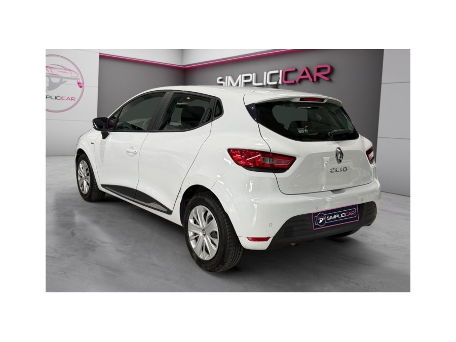 RENAULT d'occasion CLIO 1.2 16V 75 TREND de 2018 Magny-en-Vexin (95)﻿