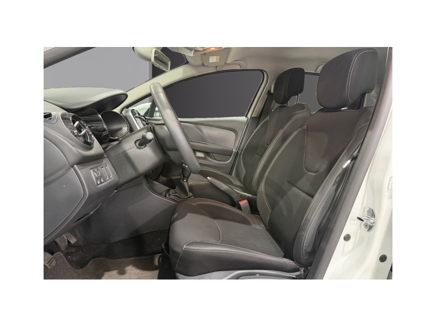 RENAULT d'occasion CLIO 1.2 16V 75 TREND de 2018 Magny-en-Vexin (95)﻿