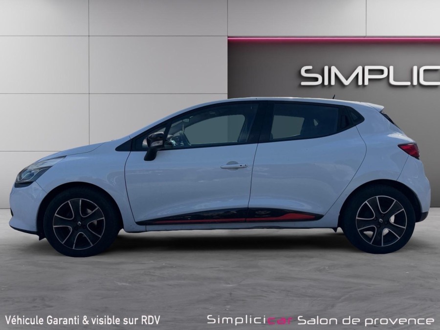 RENAULT d'occasion CLIO 0.9 TCE 90 ENERGY DYNAMIQUE de 2013 Salon de