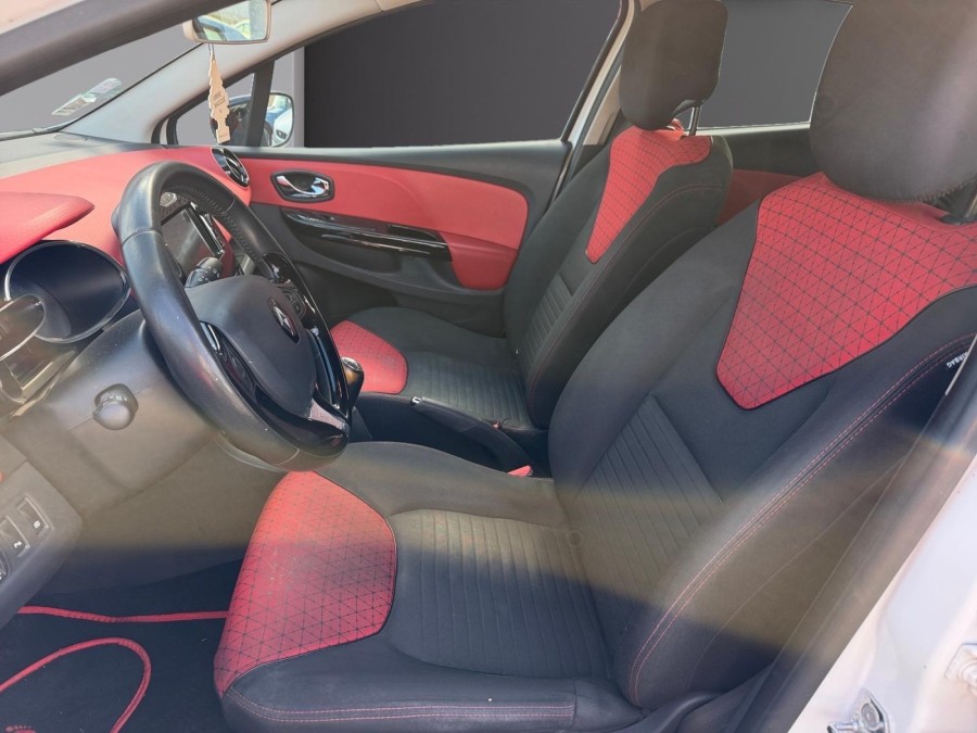 RENAULT d'occasion CLIO 0.9 TCE 90 ENERGY DYNAMIQUE de 2013 Salon de