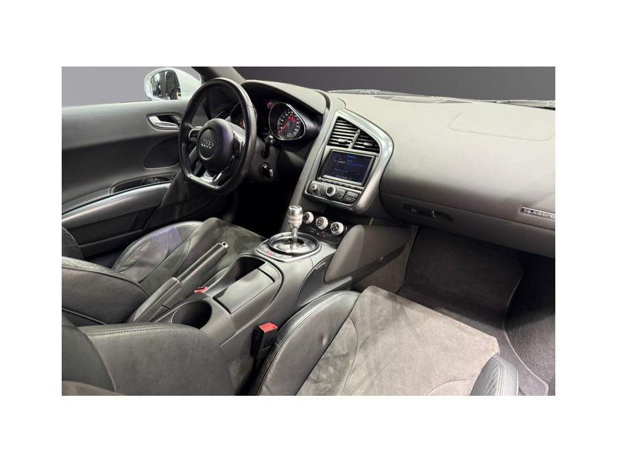 AUDI d'occasion R8 V8 4.2 FSI 420 QUATTRO R TRONIC de 2010 Lyon Ouest