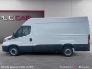 IVECO d'occasion DAILY CLASSE S 35S10V13 de 2022 Royan (17)﻿
