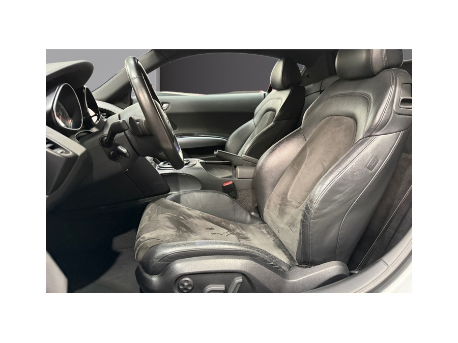 AUDI d'occasion R8 V8 4.2 FSI 420 QUATTRO R TRONIC de 2010 Lyon Ouest