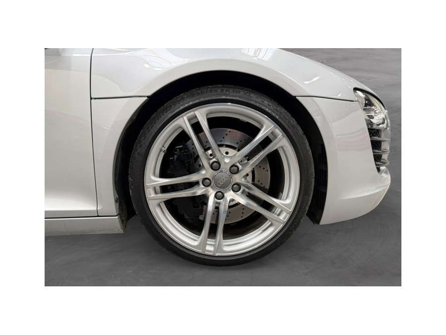 AUDI d'occasion R8 V8 4.2 FSI 420 QUATTRO R TRONIC de 2010 Lyon Ouest
