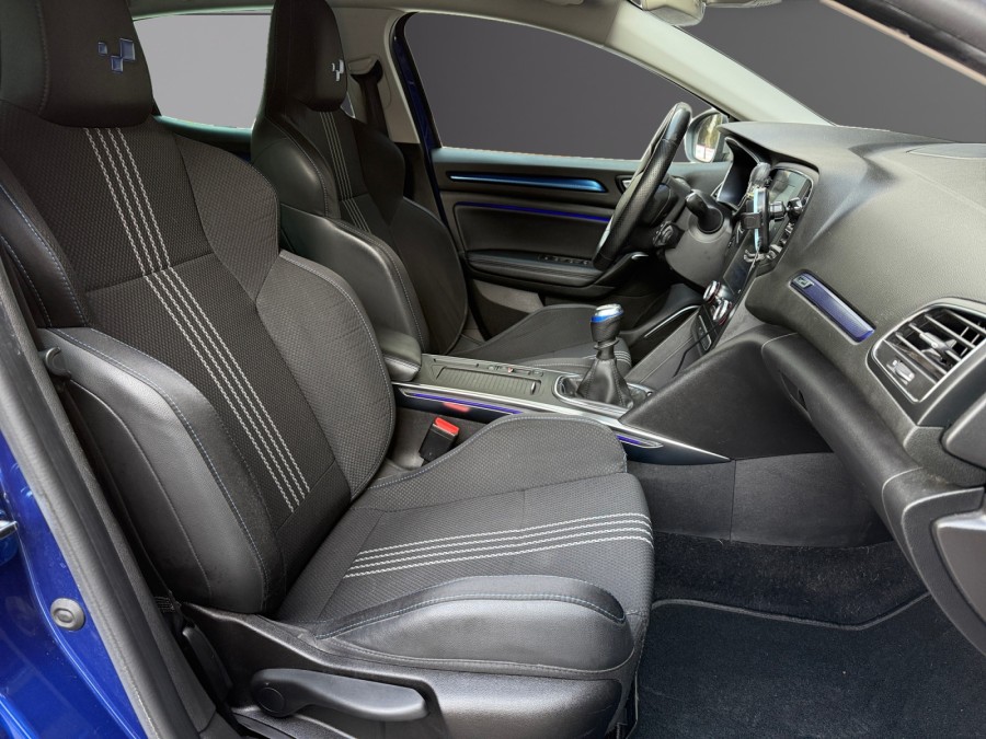 RENAULT d'occasion MEGANE 1.6 DCI 130 AKAJU de 2018 Pertuis (84)﻿