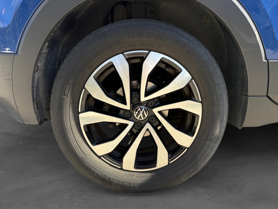 VOLKSWAGEN d'occasion T-CROSS 1.0 TSI 110 LOUNGE BUSINESS DSG de 2021