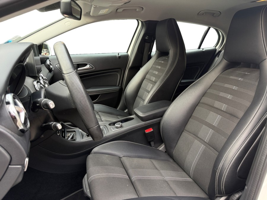 MERCEDES d'occasion CLASSE GLA GLA 200 SENSATION de 2019 Les Sables