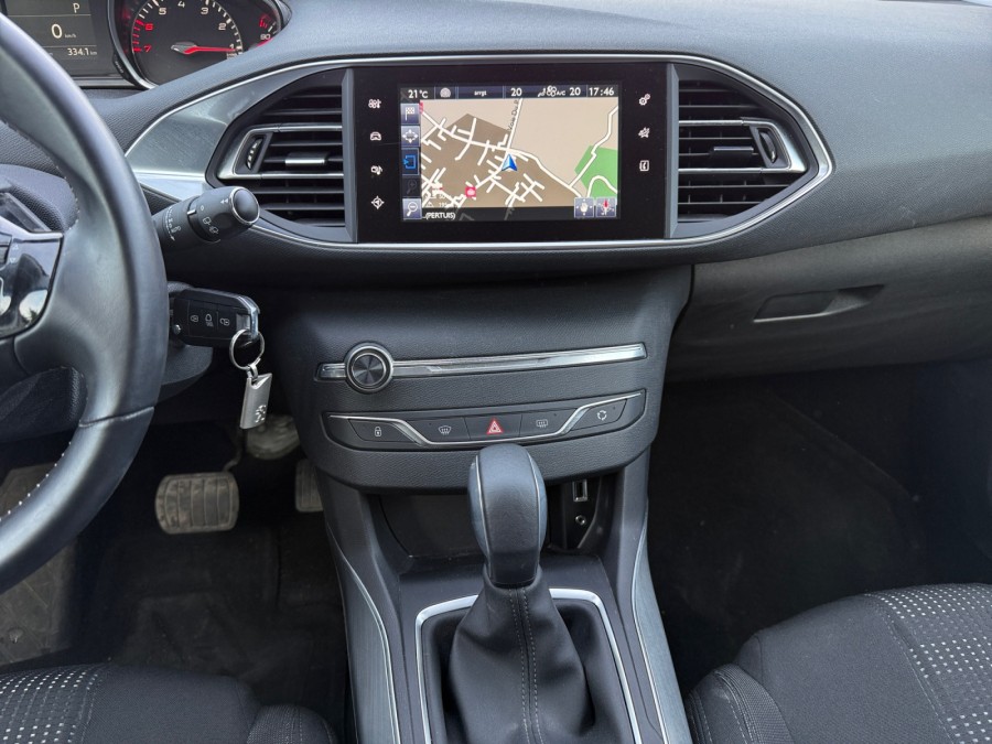 PEUGEOT d'occasion 308 LPHNYW-C1K000 de 2015 Pertuis (84)﻿