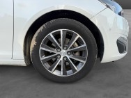 PEUGEOT d'occasion 308 LPHNYW-C1K000 de 2015 Pertuis (84)﻿
