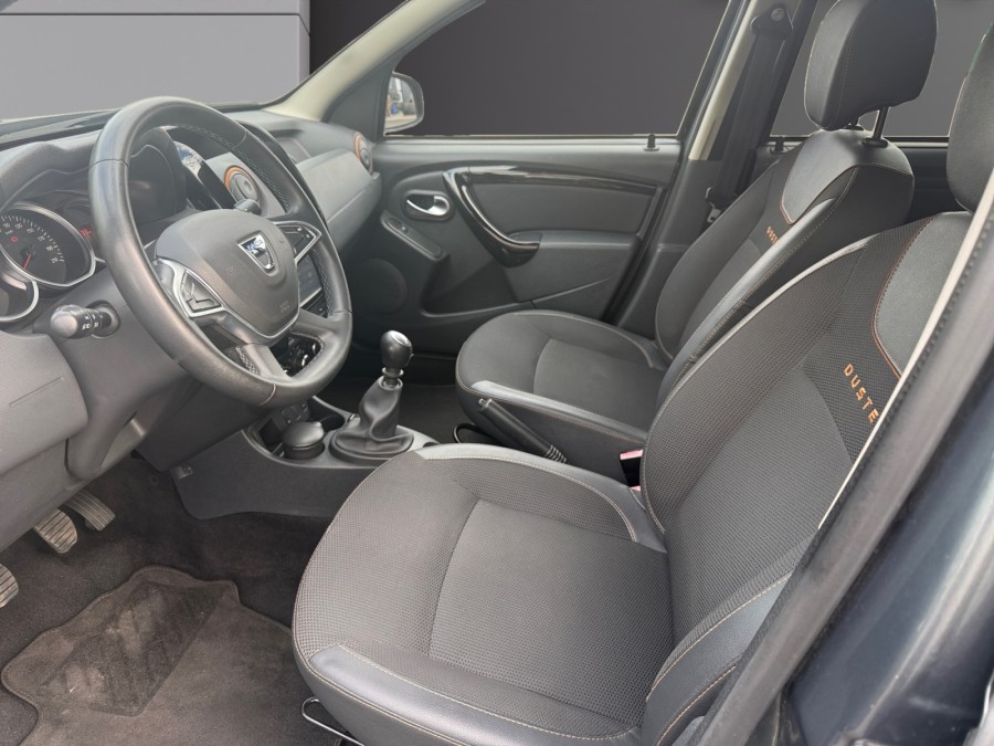 DACIA d'occasion DUSTER 1.5 DCI 110 Explorer 4x2 de 2017 Andrezieux