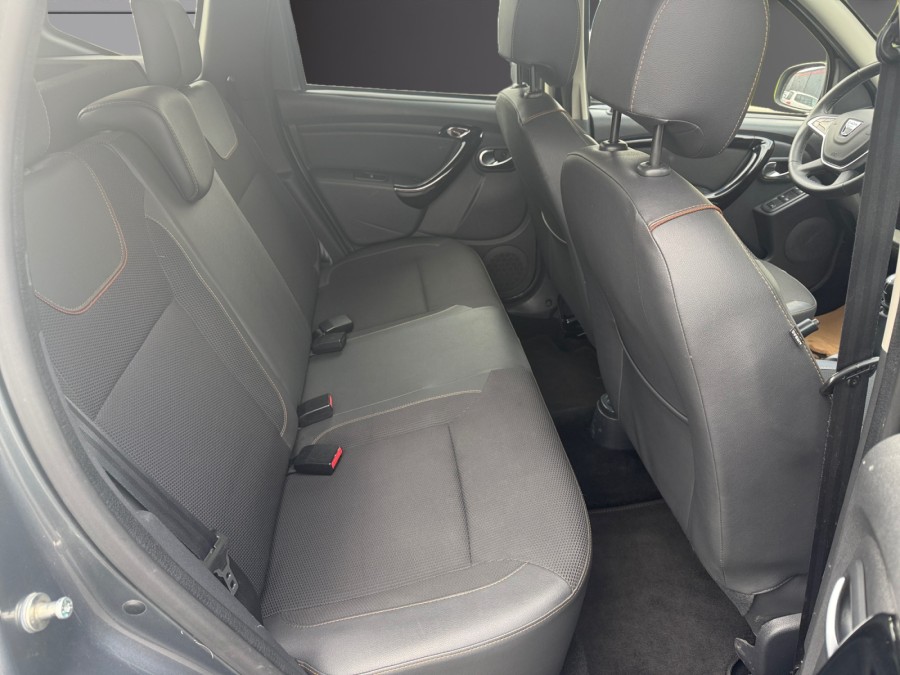 DACIA d'occasion DUSTER 1.5 DCI 110 Explorer 4x2 de 2017 Andrezieux