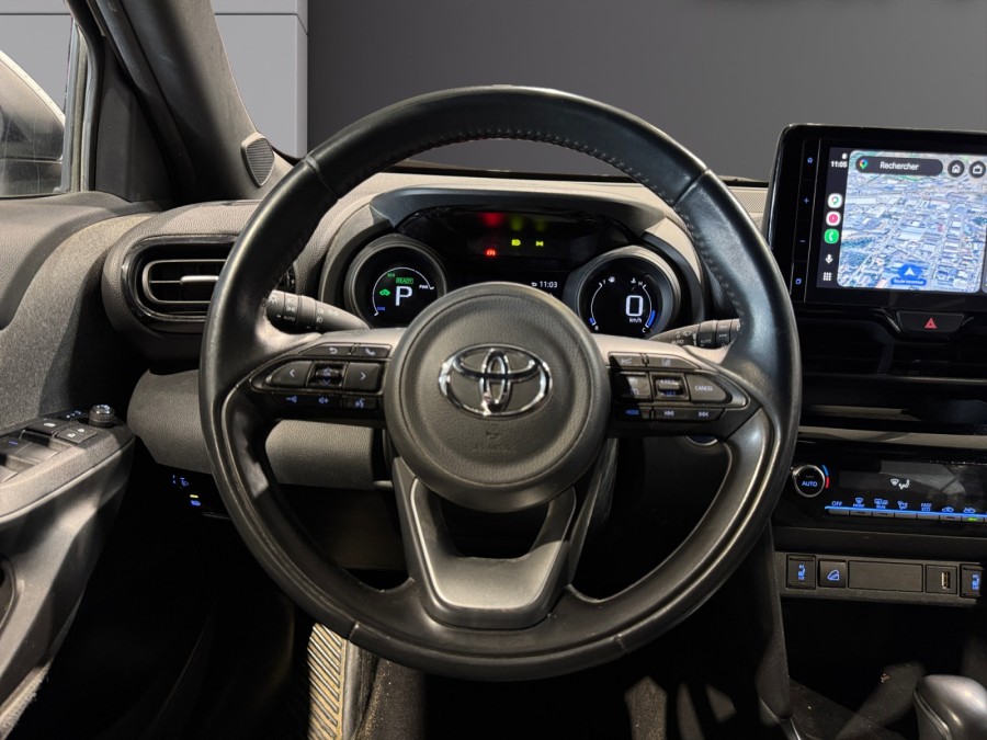 TOYOTA d'occasion YARIS 116 AWD-I de 2022 Narbonne (11)﻿