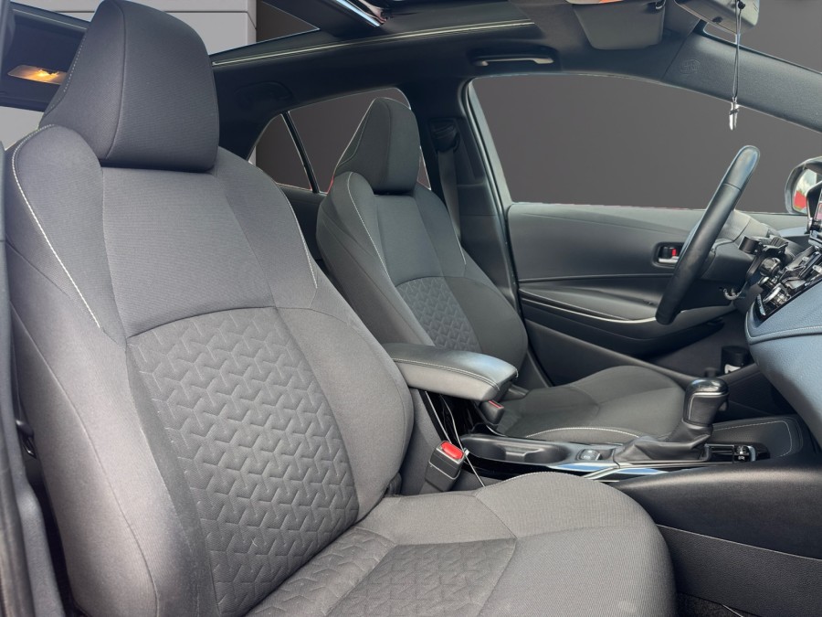 TOYOTA d'occasion COROLLA 122H DESIGN de 2019 Evreux (27)﻿