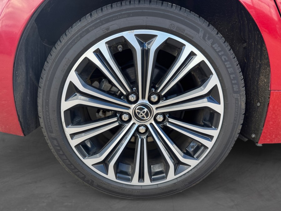 TOYOTA d'occasion COROLLA 122H DESIGN de 2019 Evreux (27)﻿