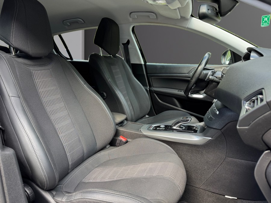 PEUGEOT d'occasion 308 1.2 PURE TECH 130 allure EAT8 de 2019 Vienne