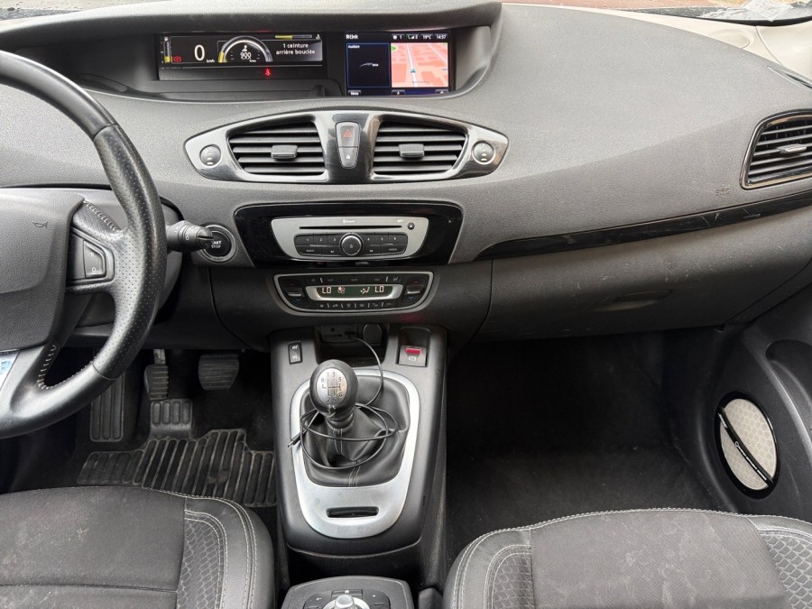 RENAULT d'occasion SCENIC 1.6 DCI 130 bose de 2015 Cannes (06)﻿