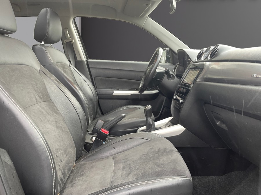 SUZUKI d'occasion VITARA 1.6 VVT PRIVILEGE ALLGRIP de 2015 Genevois