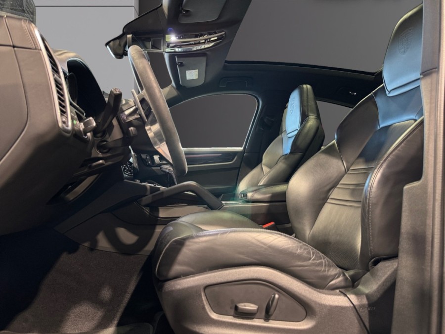PORSCHE d'occasion CAYENNE 3.0 V6 E-HYBRIDE de 2022 Narbonne (11)﻿