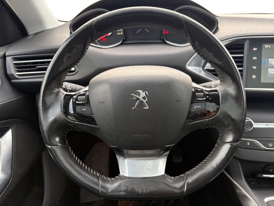 PEUGEOT d'occasion 308 1.6 E-HDI 115 FELINE de 2013 Orgeval Verneuil