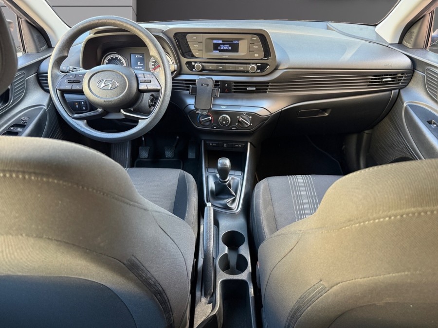 HYUNDAI d'occasion I20 1.2 84 INITIA de 2022 Cannes (06)﻿