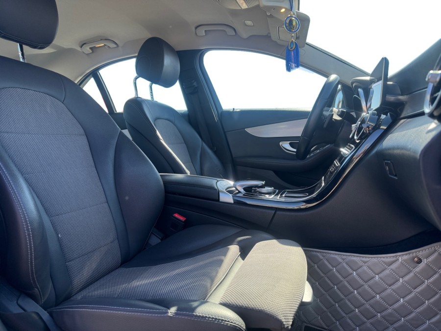 MERCEDES d'occasion CLASSE C IV C200 D AMG LINE BA de 2018 Orgeval