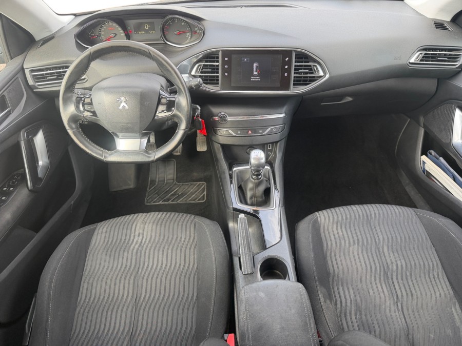 PEUGEOT d'occasion 308 1.6 E-HDI 115 STYLE de 2014 Orgeval Verneuil