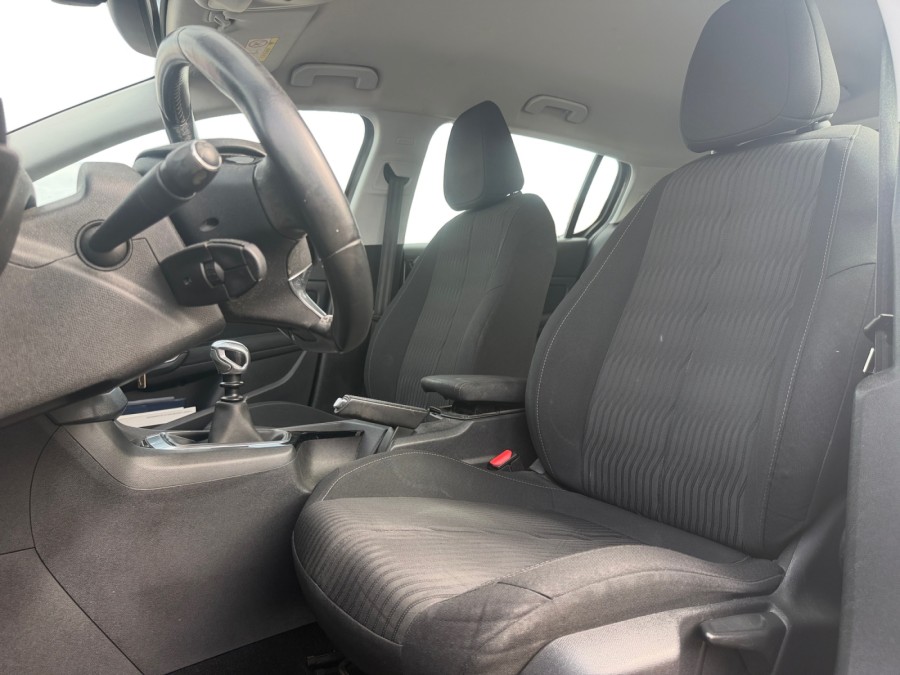 PEUGEOT d'occasion 308 1.6 E-HDI 115 STYLE de 2014 Orgeval Verneuil