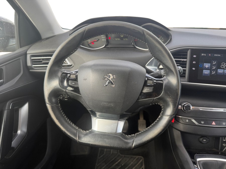 PEUGEOT d'occasion 308 1.6 E-HDI 115 STYLE de 2014 Orgeval Verneuil