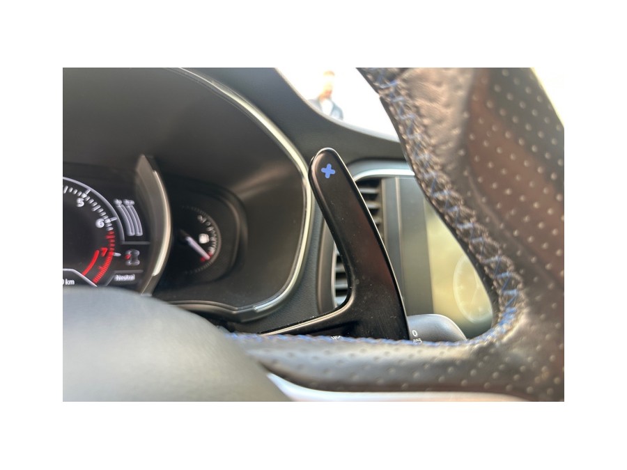 RENAULT d'occasion MEGANE IV BERLINE BICORPS TROIS OU CINQ PORTES TCE